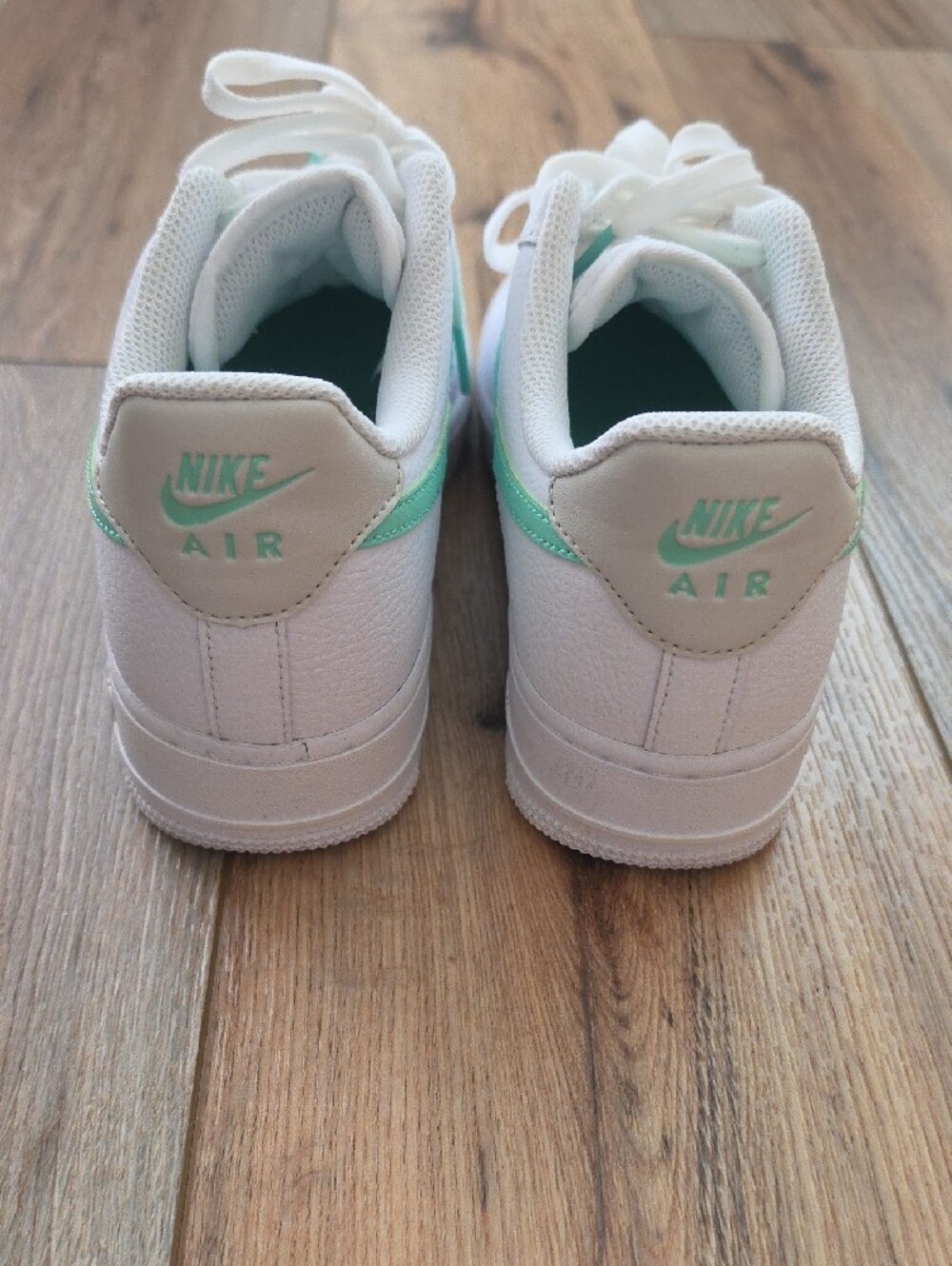 Nike Air Force 1 '07 Sneaker, Womens 8, White/Green Glow/Bone - Picture 3 of 4